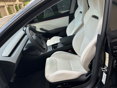 Used 2024 Tesla Model 3 Performance image 14