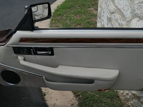 Used 1995 Jaguar XJS 4.0 Convertible image 27