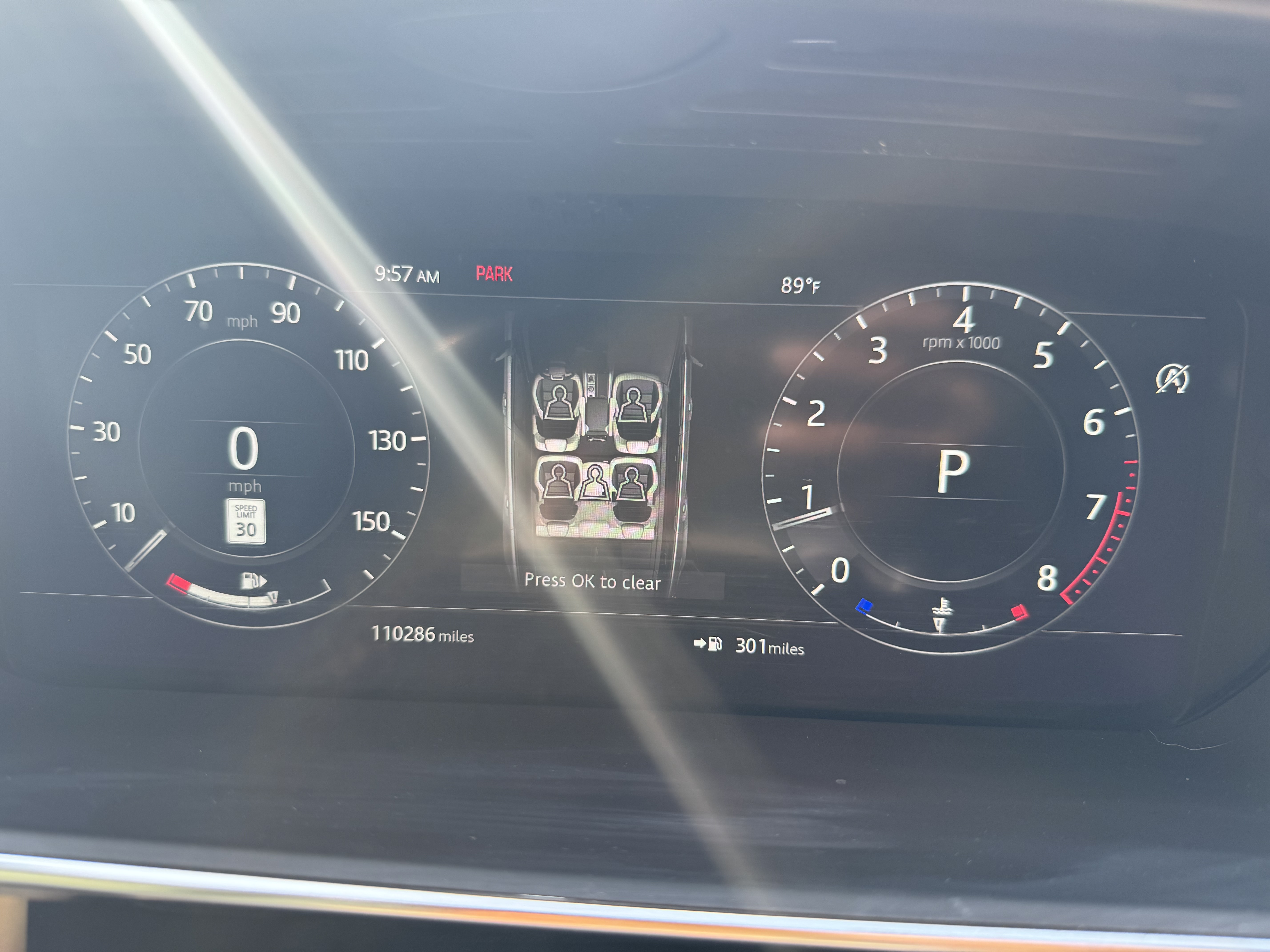 Used 2018 Land Rover Range Rover Sport HSE Dynamic AWD/4WD image 19