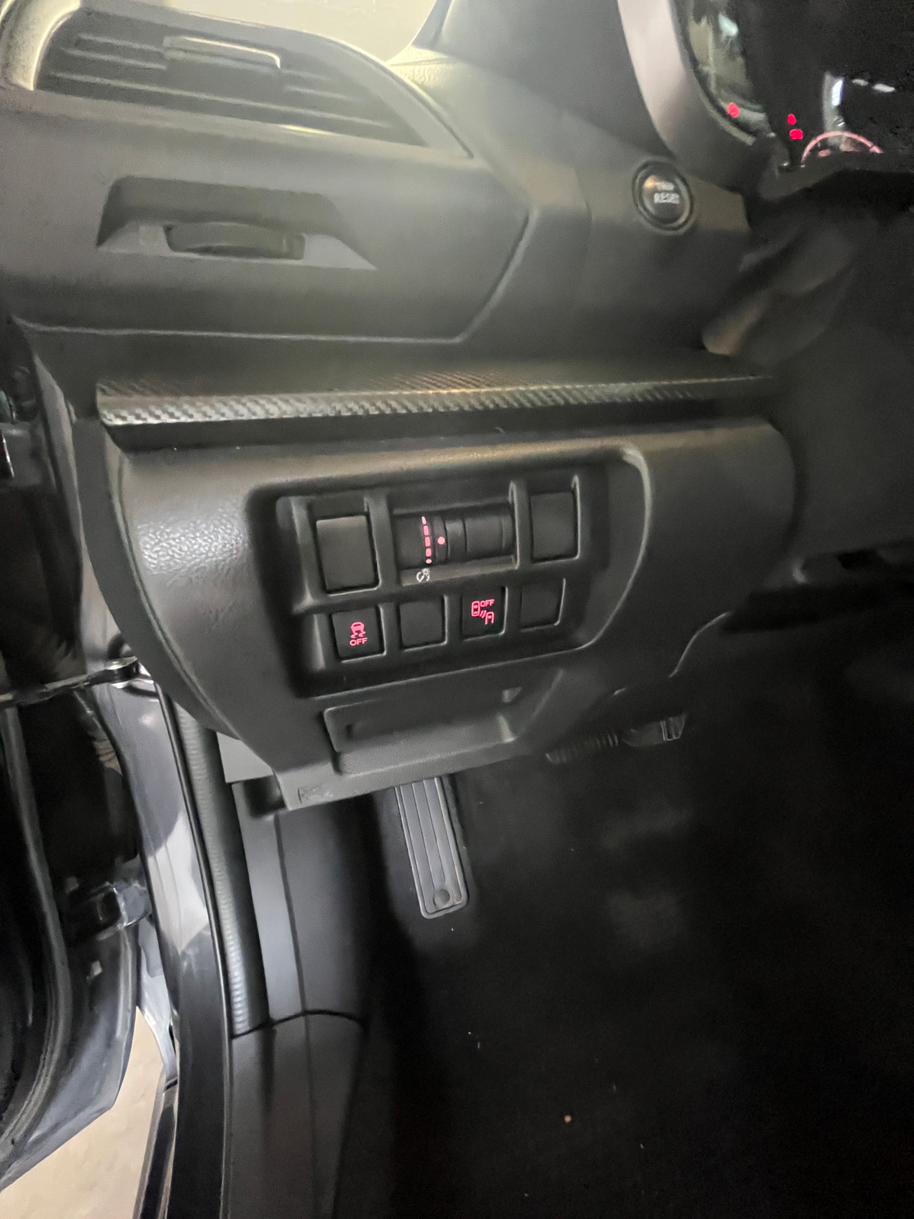 Used 2019 Subaru Crosstrek 2.0i Premium w/ Moonroof Package AWD/4WD image 21