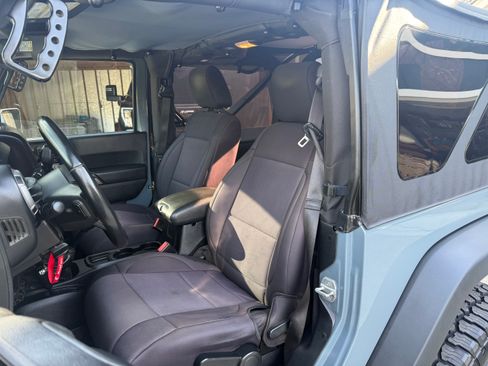 Used 2014 Jeep Wrangler Sport w/ 32" Tire & Wheel Group image 8