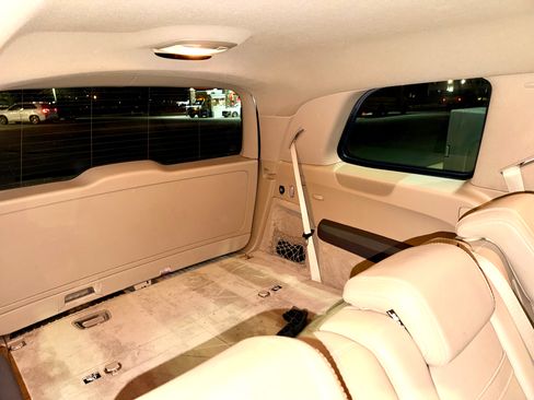 Used 2015 Mercedes-Benz GL 450 4MATIC image 12