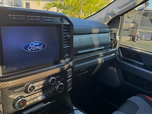 Used 2024 Ford F250 Lariat w/ Lariat Ultimate Package image 19