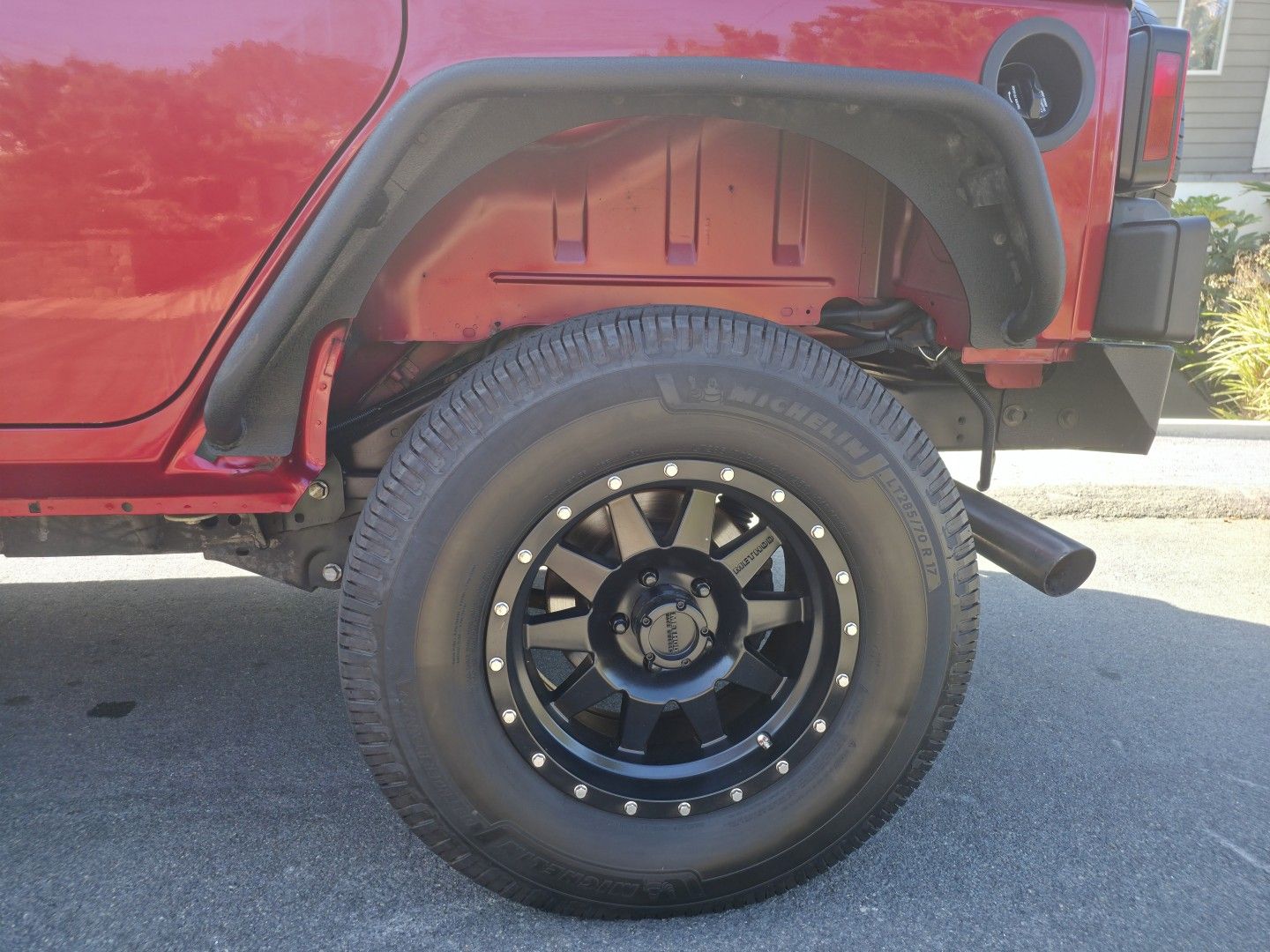 Used 2013 Jeep Wrangler Unlimited Sport AWD/4WD image 16