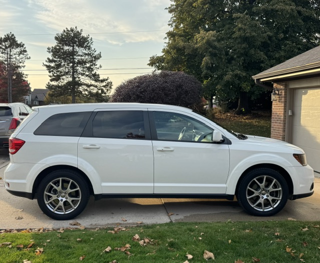 Used 2014 Dodge Journey R/T FWD image 2