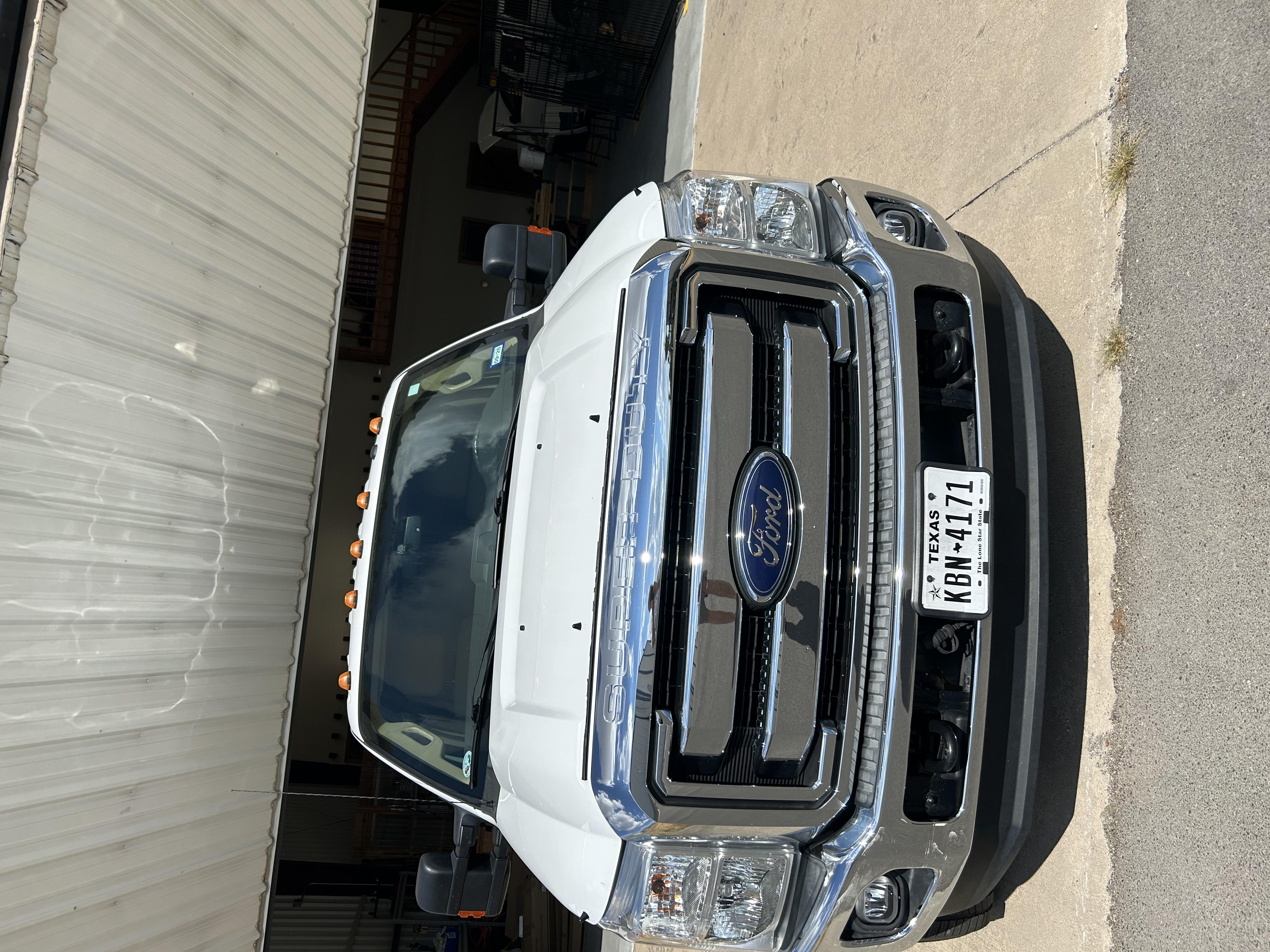 Used 2016 Ford F250 Lariat w/ Lariat Interior Package AWD/4WD image 2