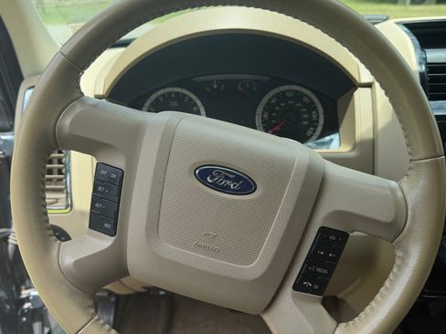Used 2012 Ford Escape Limited FWD image 21