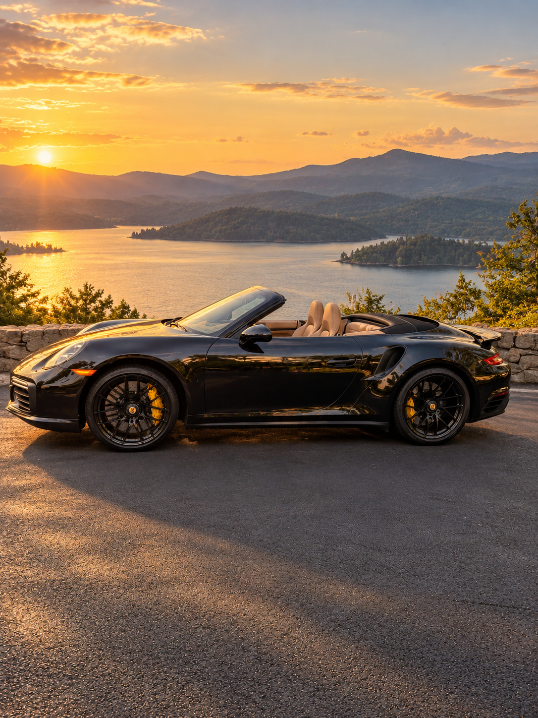 Used 2017 Porsche 911 Turbo S AWD/4WD image 5