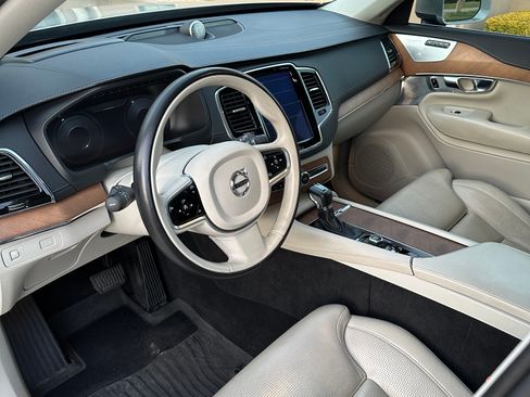 Used 2018 Volvo XC90 T6 Inscription image 11