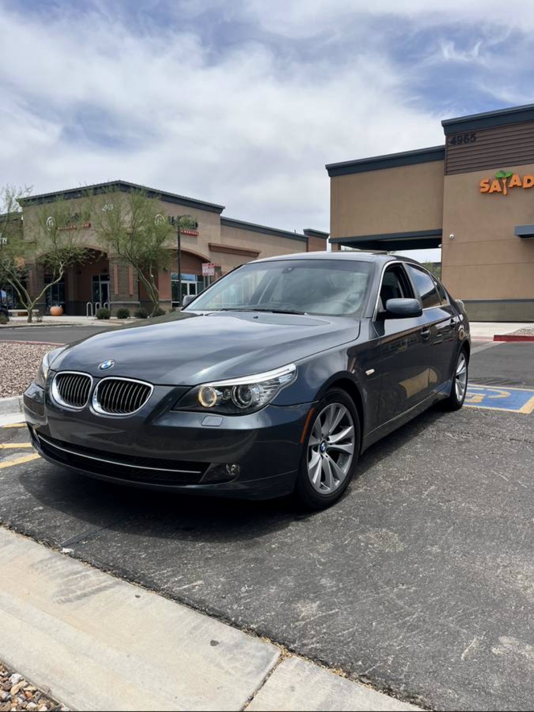 Used 2009 BMW 535i Sedan RWD image 1