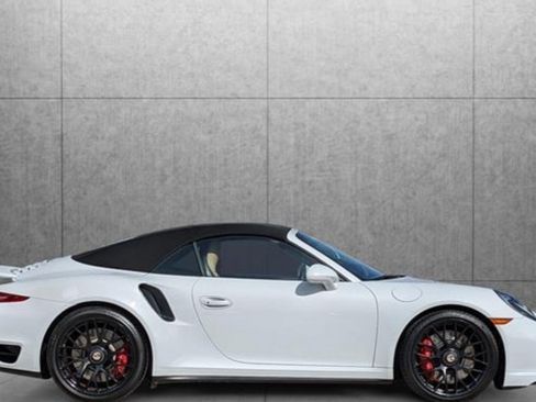 Used 2016 Porsche 911 Turbo image 1