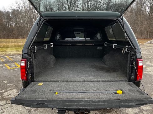 Used 2016 Ford F250 Lariat w/ Lariat Ultimate Package image 10