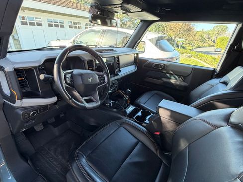 Used 2021 Ford Bronco Badlands image 11