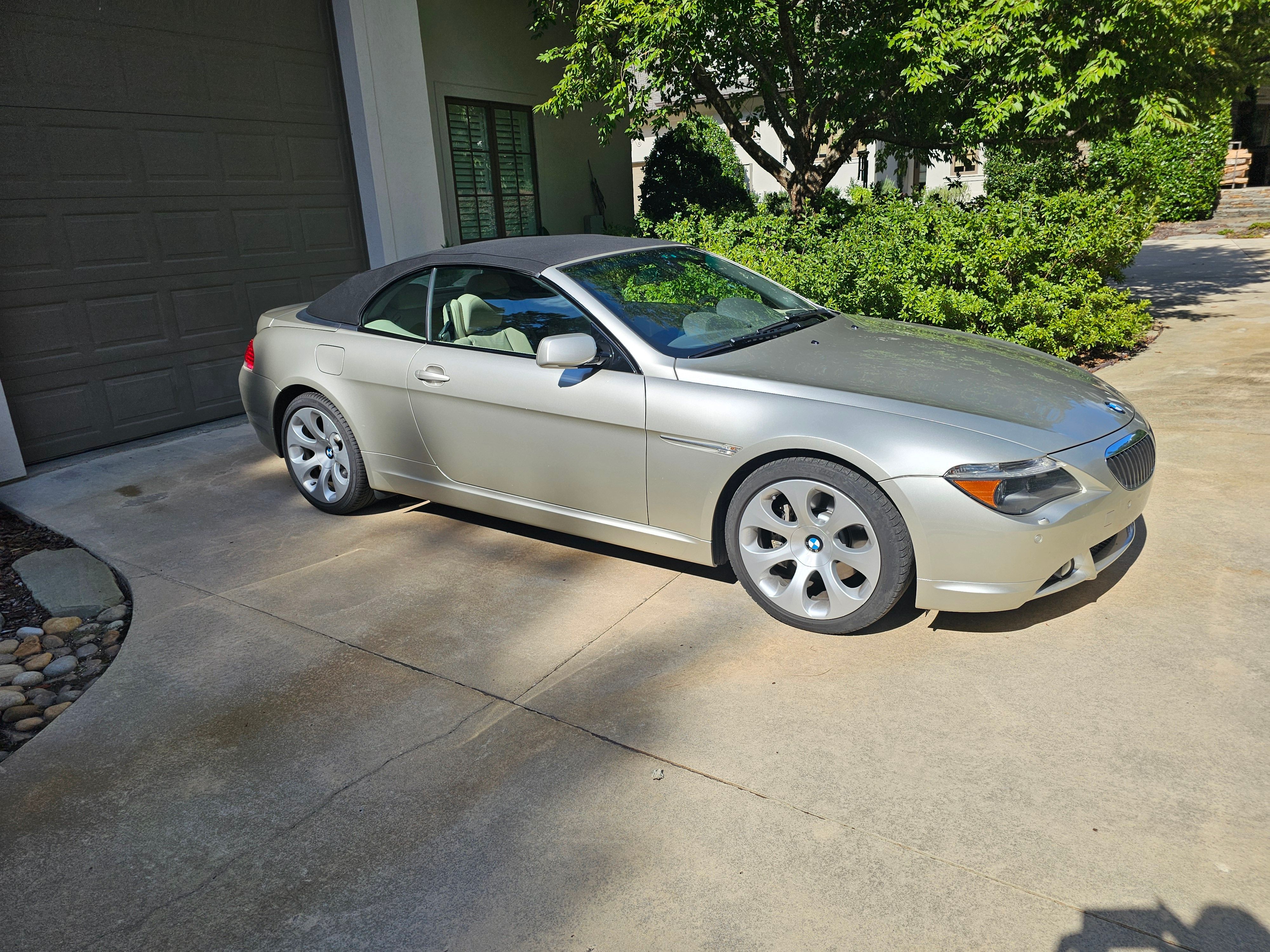 Used 2005 BMW 645Ci Convertible RWD image 11