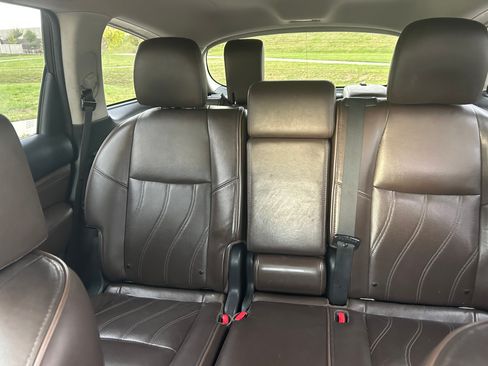 Used 2013 INFINITI JX35 FWD w/ Premium Pkg image 7