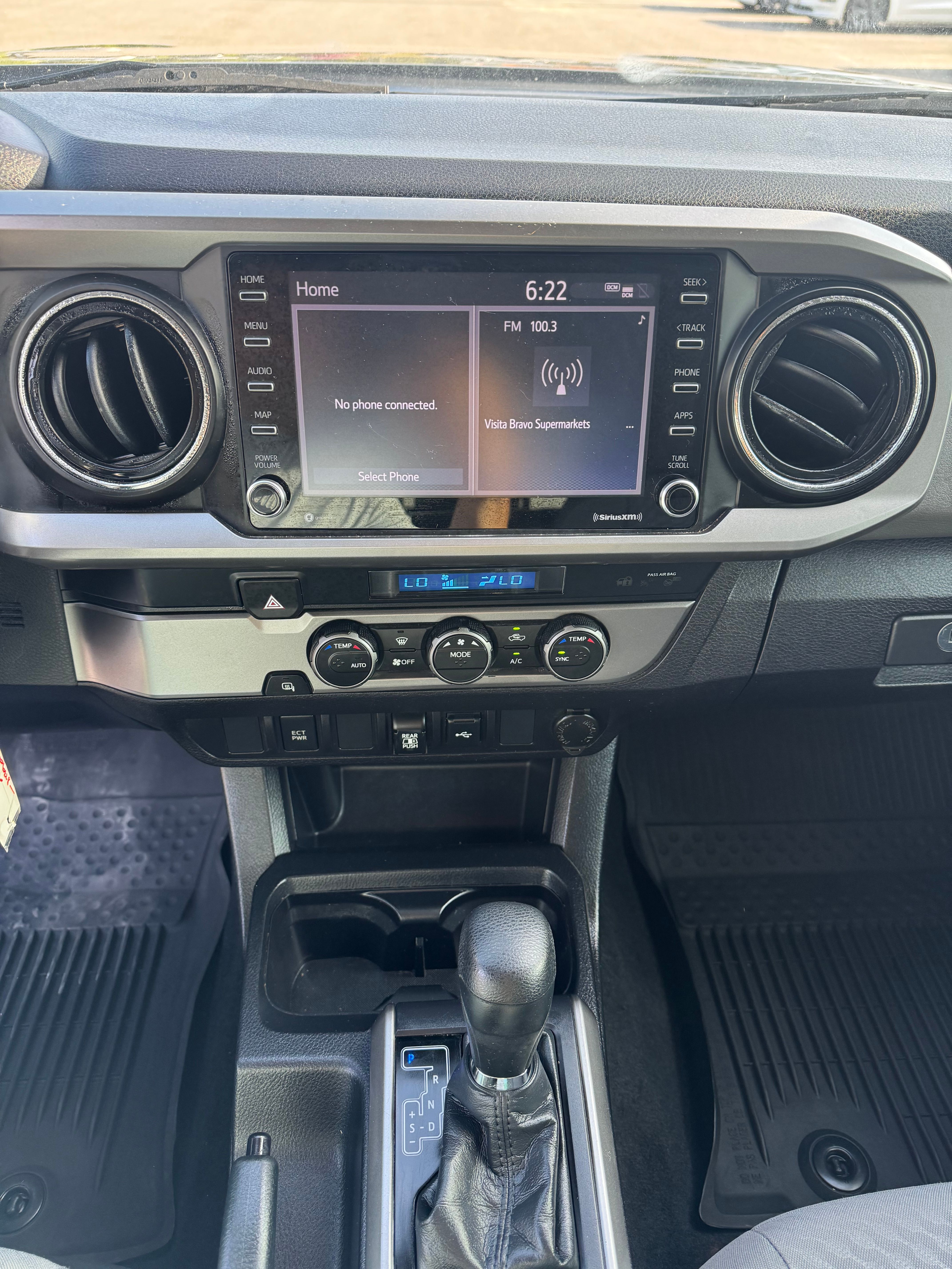 Used 2021 Toyota Tacoma SR5 RWD image 10