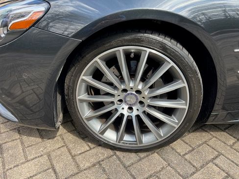 Used 2017 Mercedes-Benz SL 550 image 22