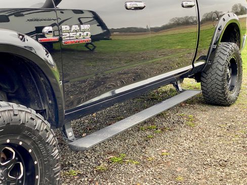 Used 2018 RAM 2500 Laramie image 26