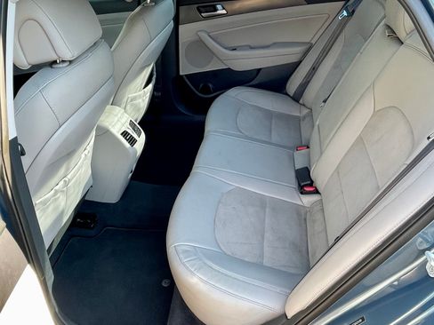 Used 2016 Hyundai Sonata Sport w/ Option Group 02 image 14