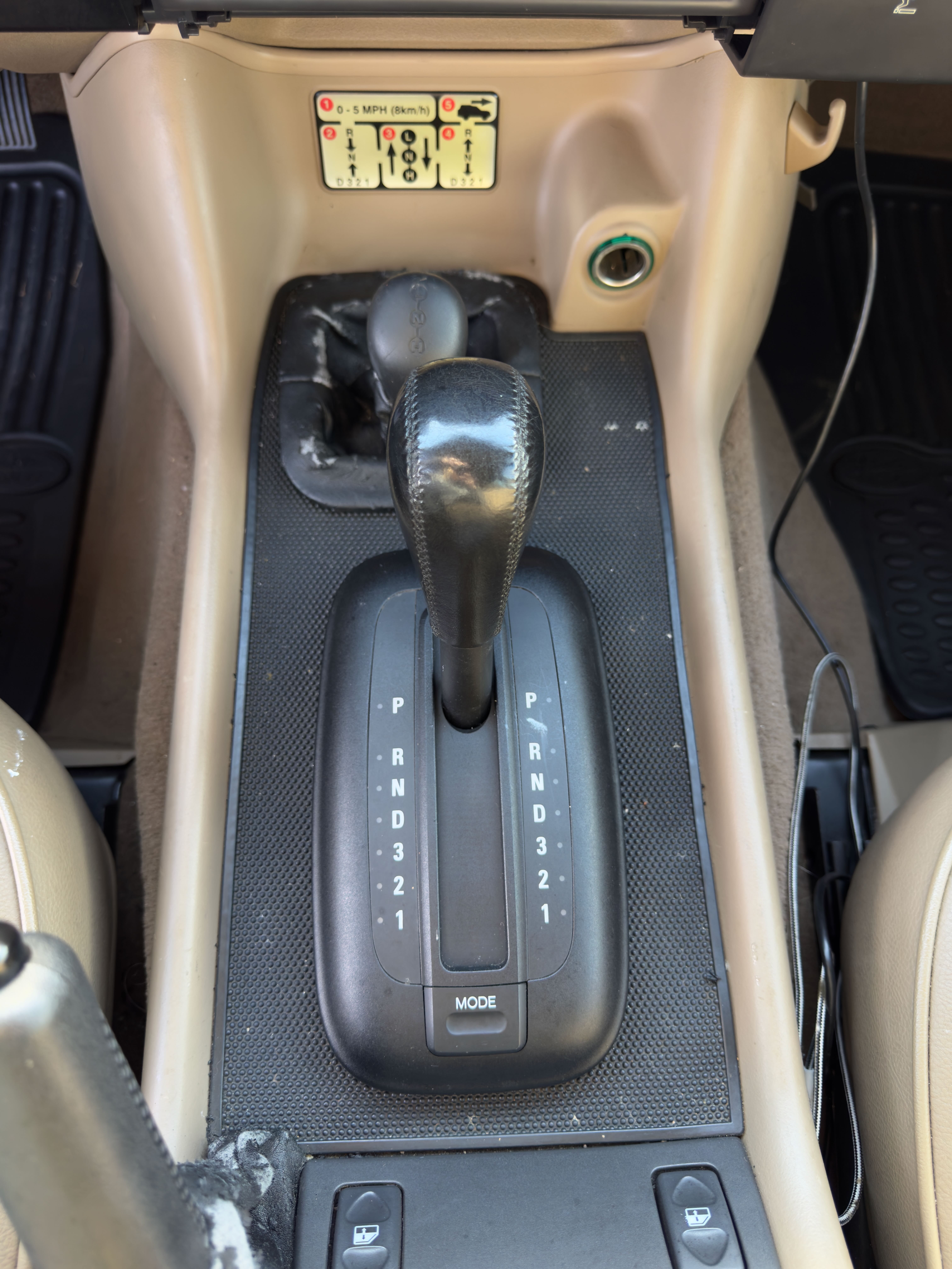 Used 2001 Land Rover Discovery SD AWD/4WD image 16
