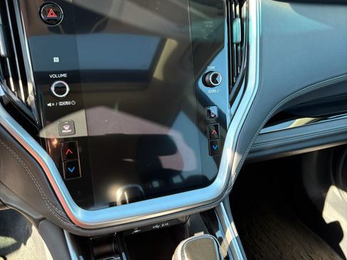 Used 2022 Subaru Outback Limited XT image 22