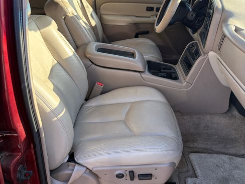 Used 2003 Chevrolet Suburban LT w/ LT Preferred Equipment Group image 13