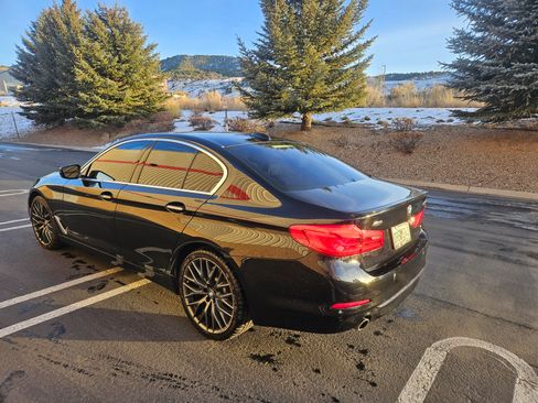 Used 2018 BMW 530i xDrive image 8