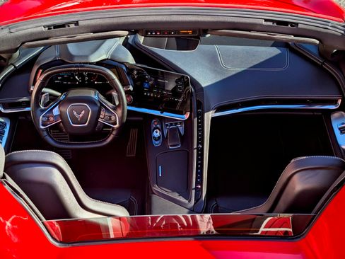 Used 2020 Chevrolet Corvette Stingray Convertible 2D w/ 2LT Preferred Equipment Group image 6