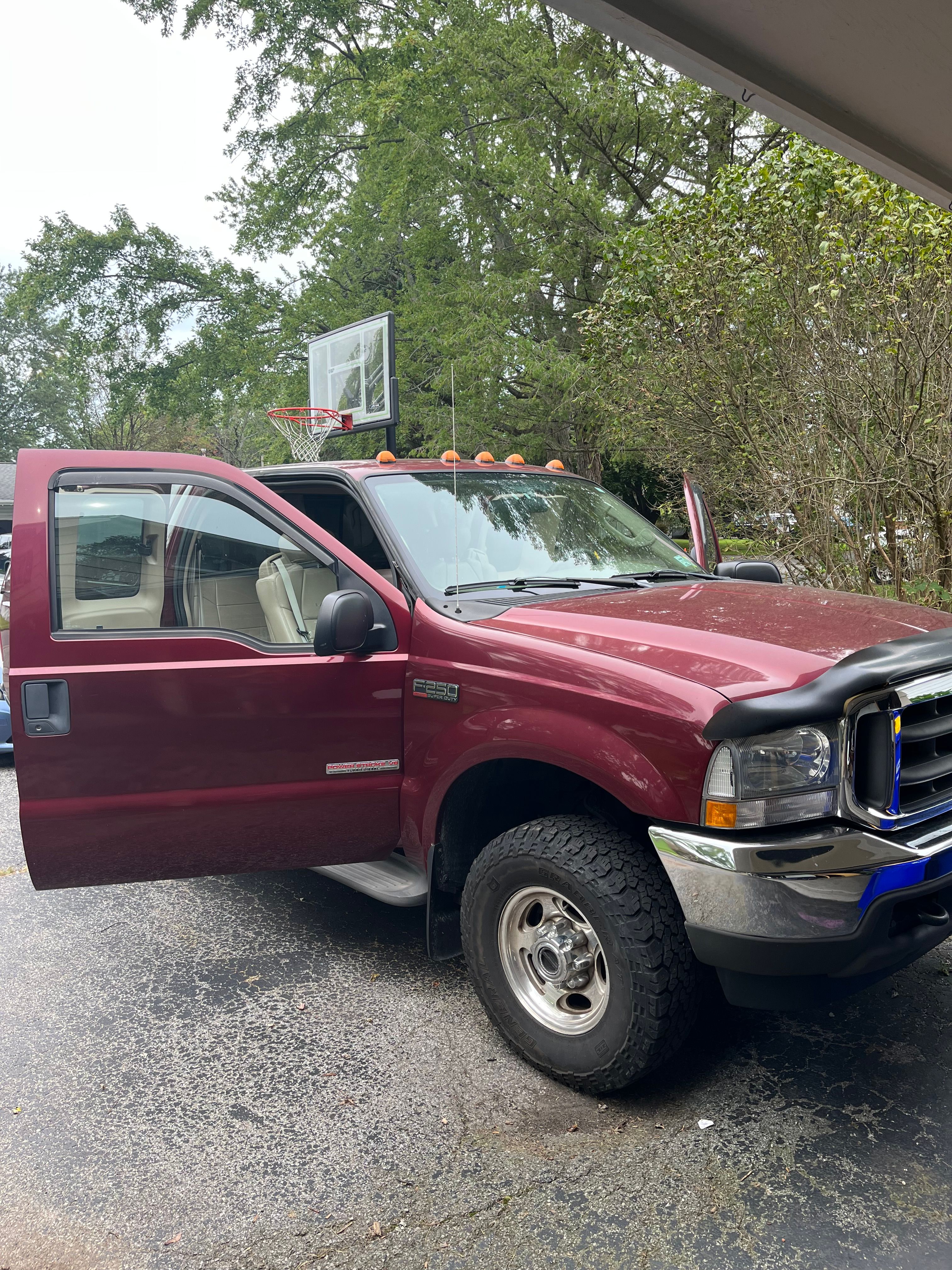 Used 2004 Ford F250 Lariat AWD/4WD image 14