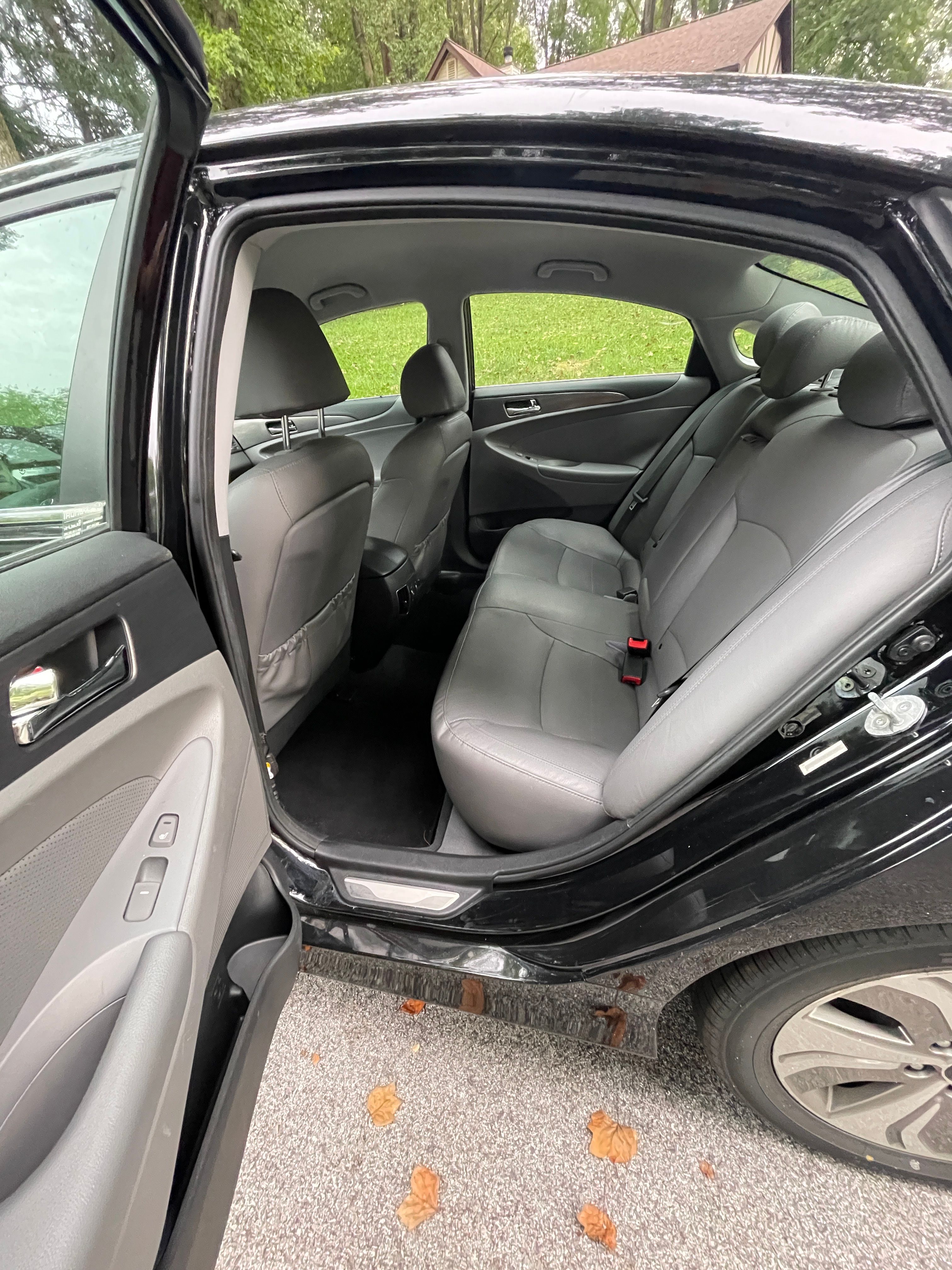 Used 2013 Hyundai Sonata Limited FWD image 13