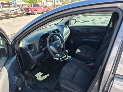 Used 2019 Nissan Versa S Plus image 17