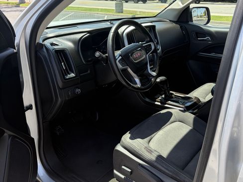 Used 2018 GMC Canyon SLE w/ SLE Convenience Package RWD image 9