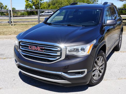 Used 2018 GMC Acadia SLE w/ Driver Alert Package I AWD/4WD image 12