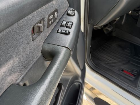 Used 2000 Chevrolet Silverado 2500 4x4 Extended Cab image 14