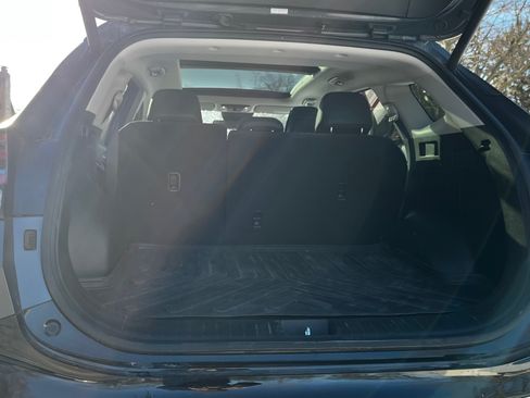 Used 2024 Kia Sportage SX Prestige image 2