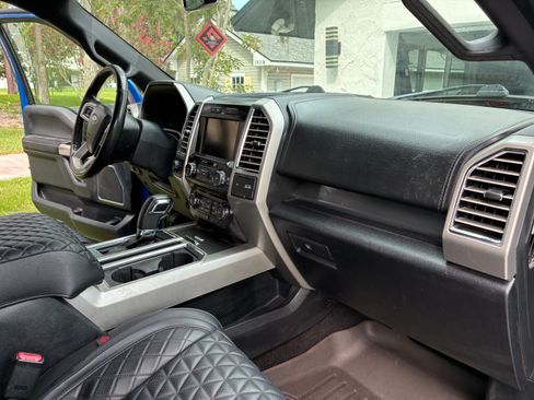 Used 2015 Ford F150 Lariat AWD/4WD image 24