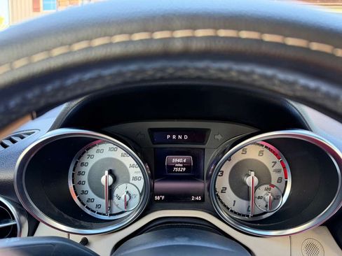 Used 2015 Mercedes-Benz SLK 250 image 17