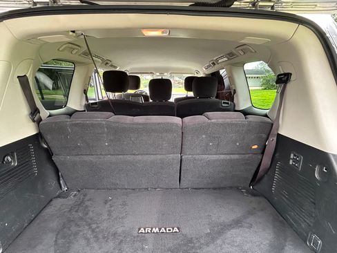 Used 2018 Nissan Armada SV w/ Driver Package image 12