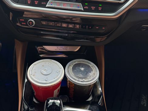 Used 2023 BMW X4 xDrive30i w/ M Sport Package image 10