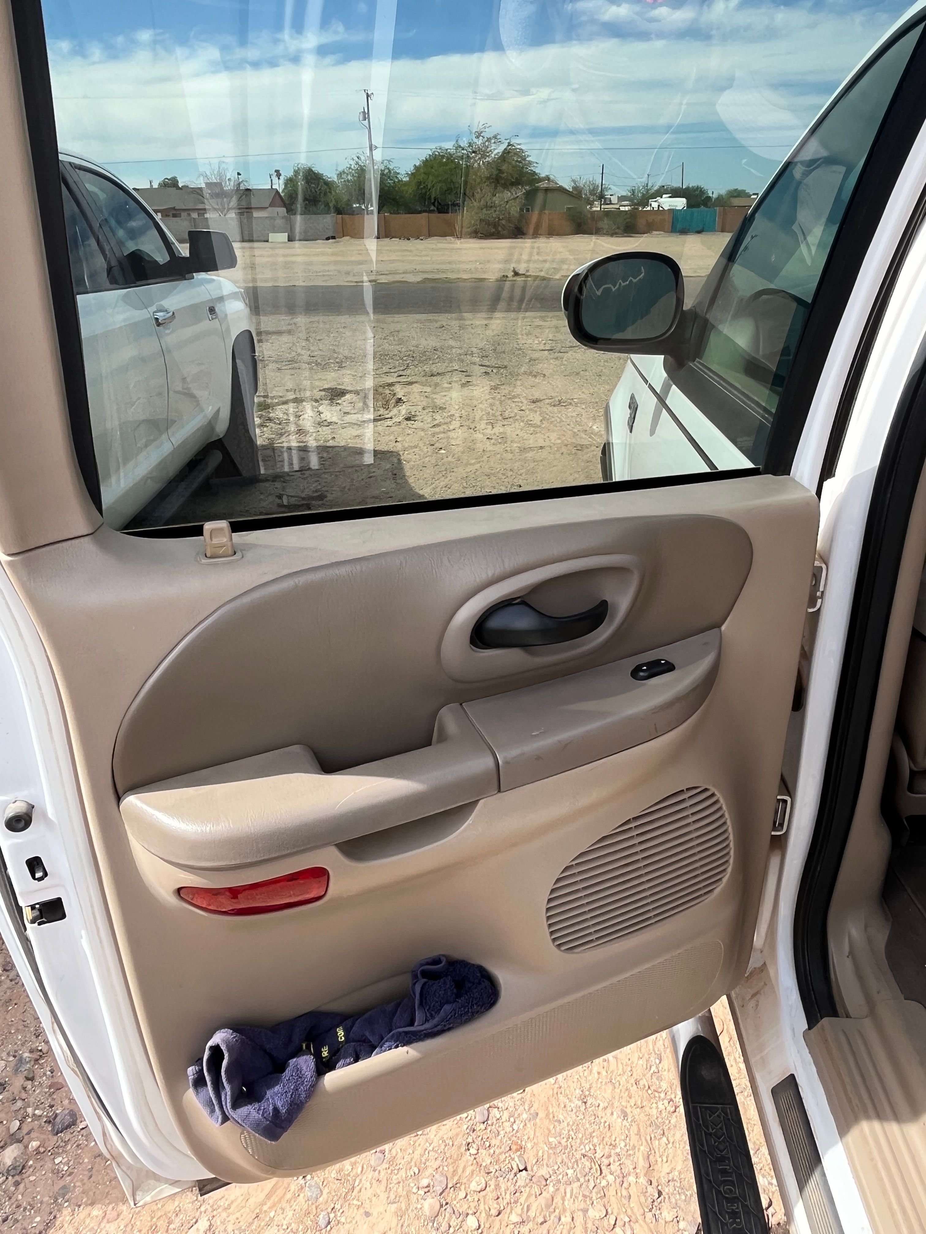 Used 2002 Ford F150 4x4 SuperCrew image 11