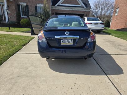 Used 2011 Nissan Altima 2.5 SL w/ 2.5SL Pkg