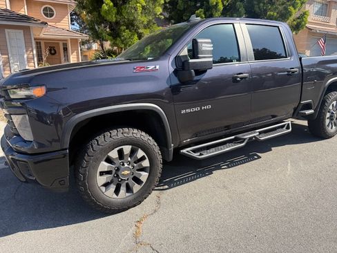 Used 2024 Chevrolet Silverado 2500 Custom w/ Custom Value Package AWD/4WD image 5