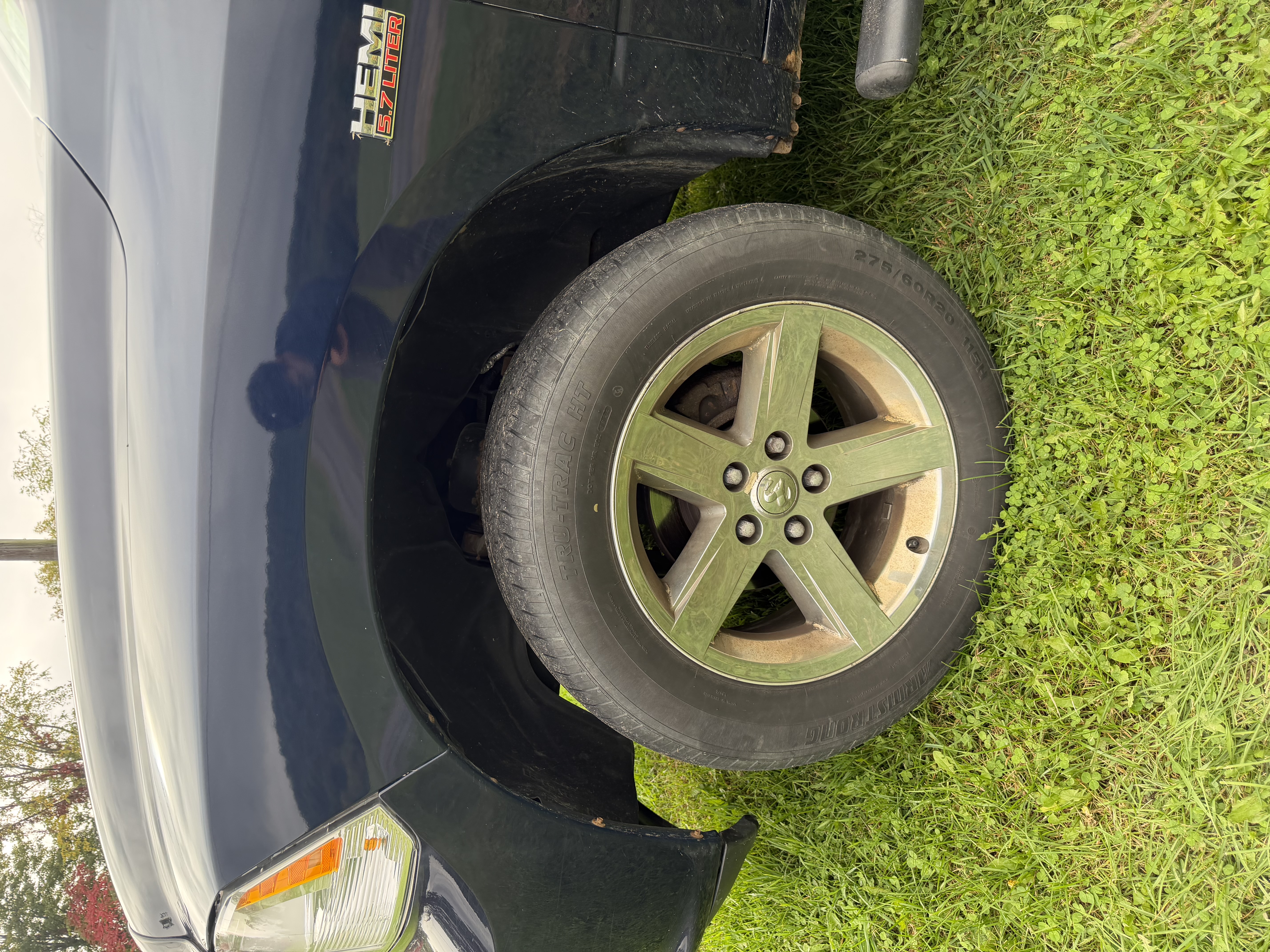 Used 2015 RAM 1500 Express AWD/4WD image 14