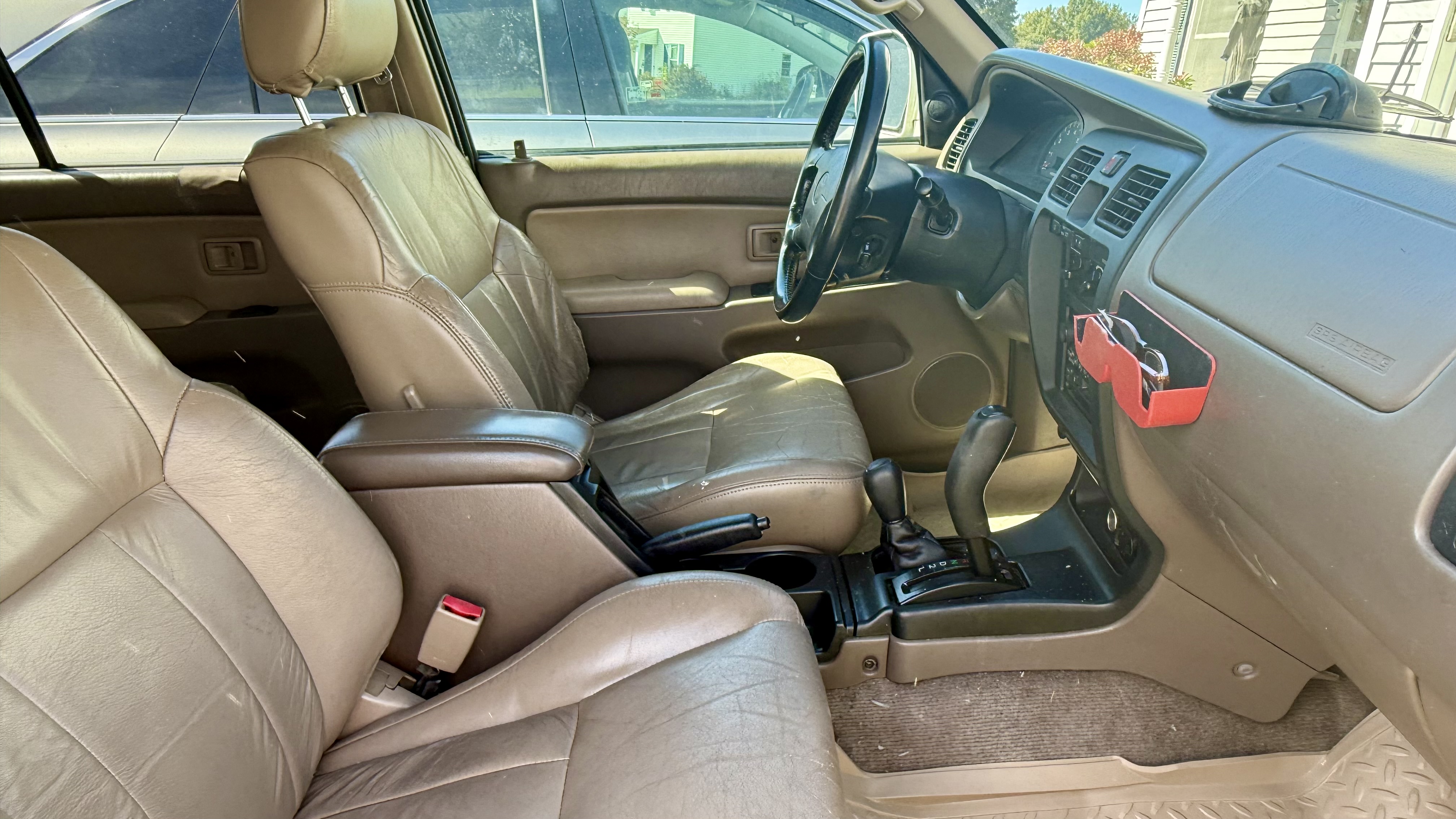 Used 2002 Toyota 4Runner SR5 AWD/4WD image 10