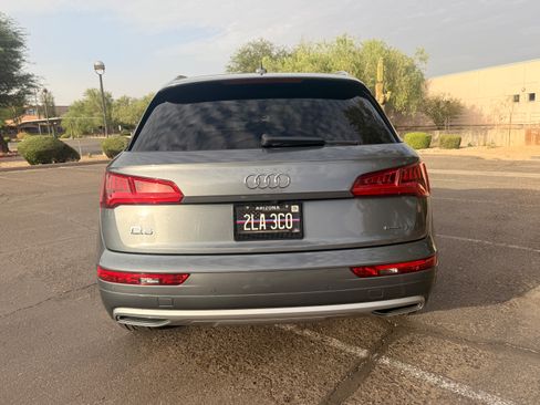 Used 2019 Audi Q5 2.0T Premium Plus w/ Premium Plus Package AWD/4WD image 10