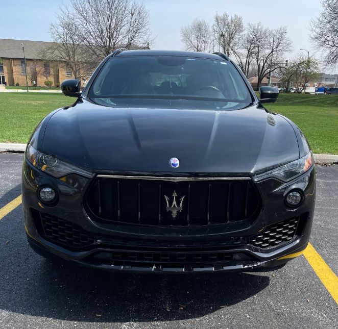 Used 2018 Maserati Levante GranSport AWD/4WD image 6