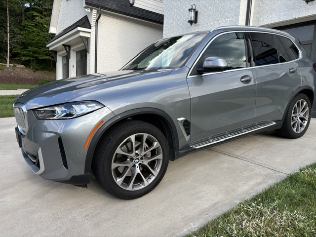 Used 2024 BMW X5 sDrive40i RWD image 1