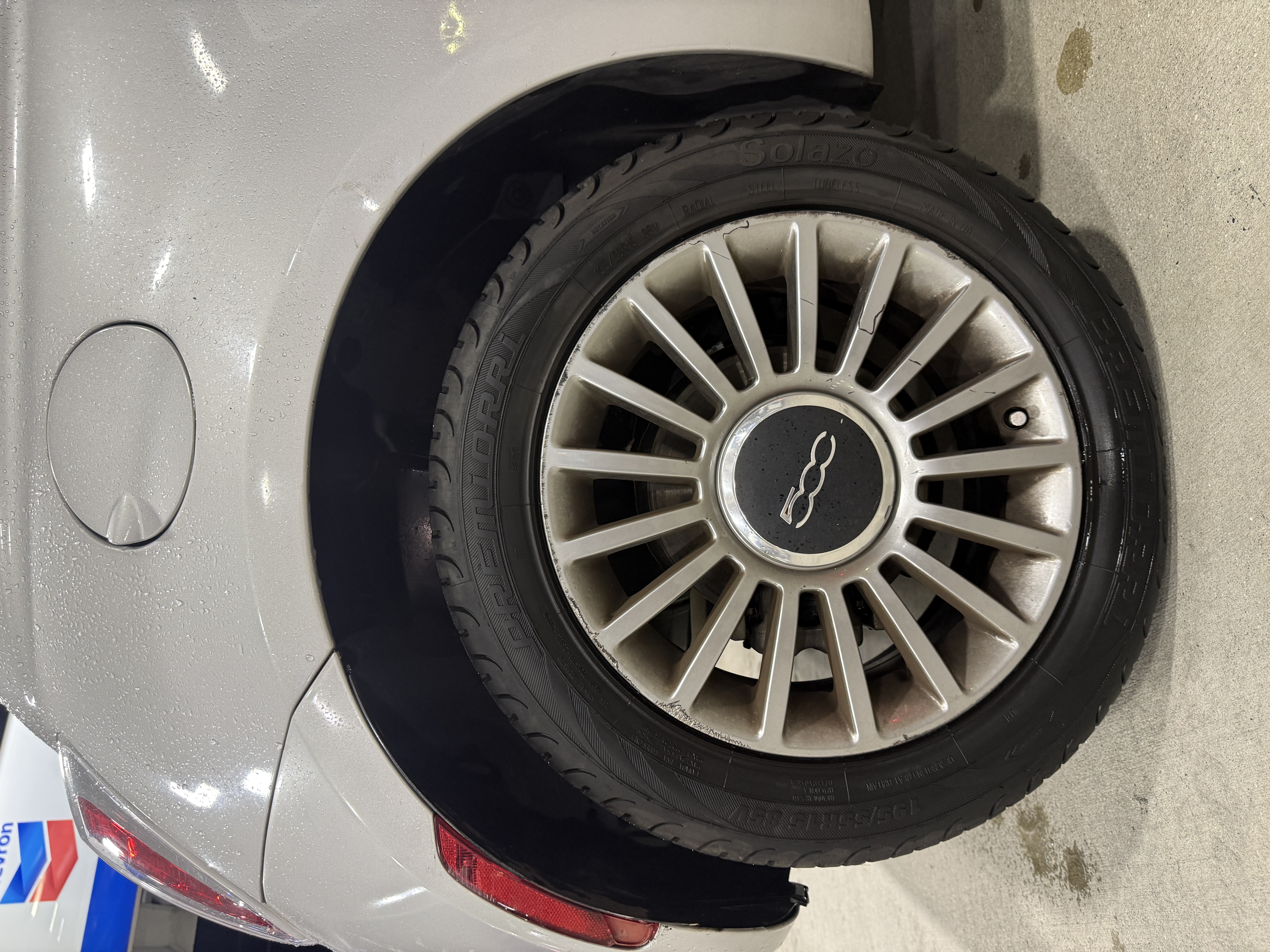 Used 2012 FIAT 500 Lounge w/ Convenience Group FWD image 16