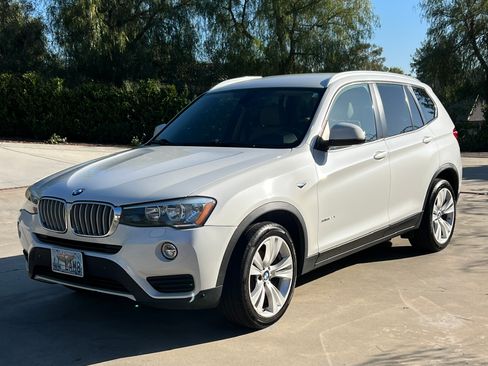 Used 2016 BMW X3 sDrive28i image 5