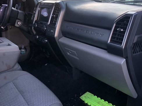 Used 2022 Ford F550 2WD Regular Cab Super Duty image 4